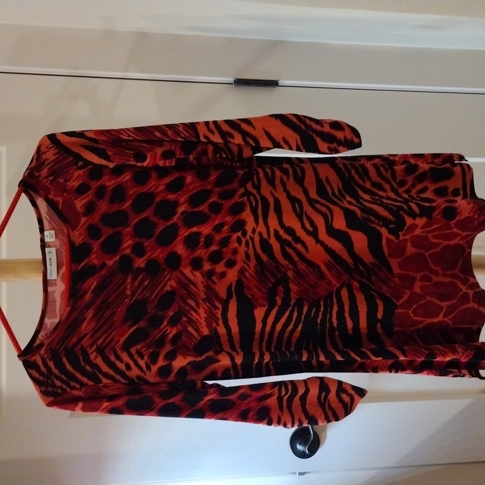 Susan Graver Jersey Animal Print top